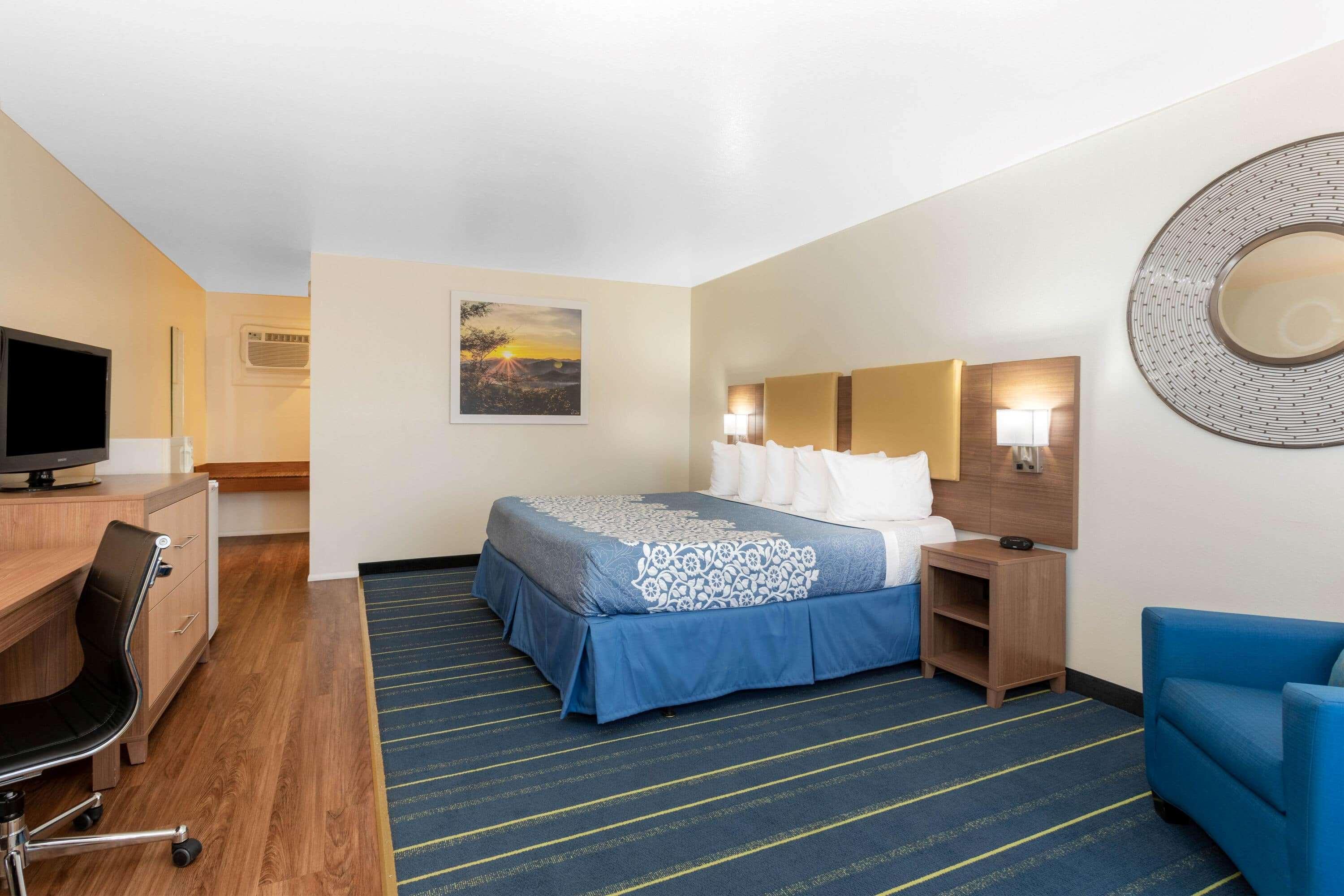 Days Inn by Wyndham Durango Bagian luar foto